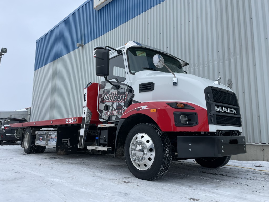 Nouveau Mack MD6 chez Remorquage Guilbert